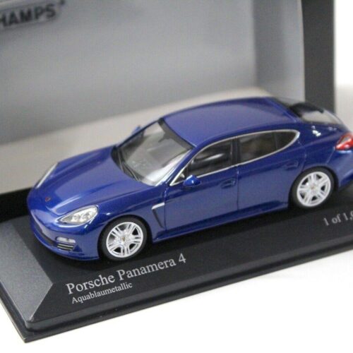 1:43 Minichamps Porsche Panamera 4 Aqua blue