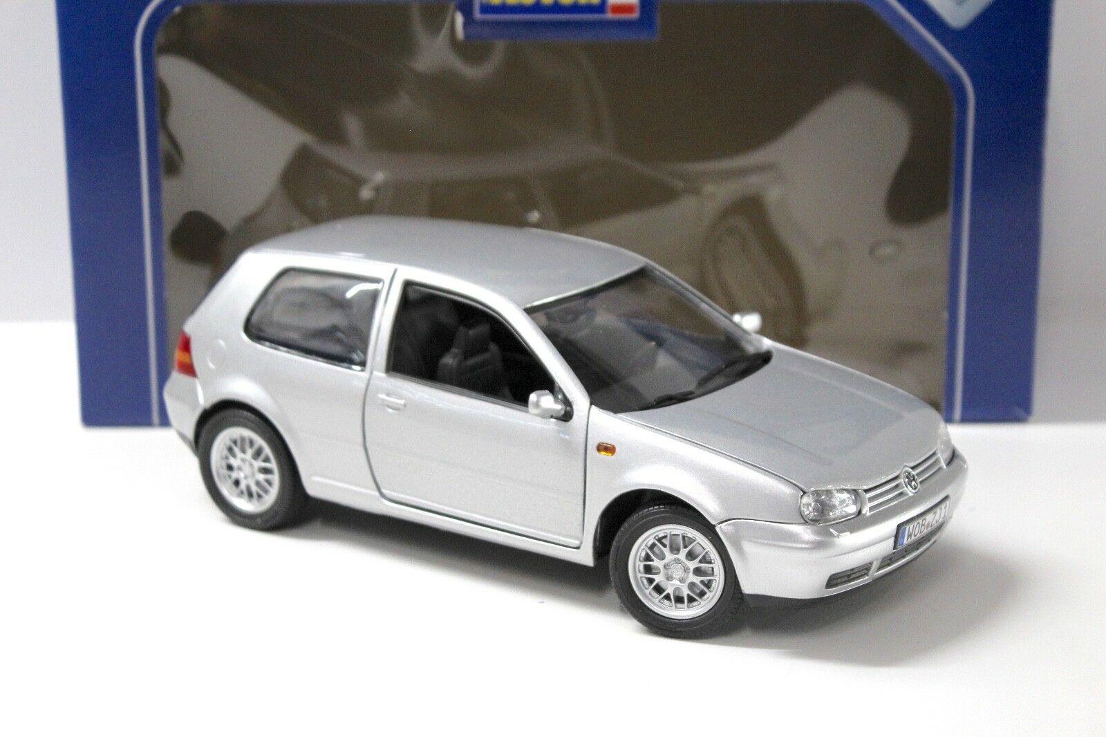 1:18 Revell VW Golf 4 IV GTI silver