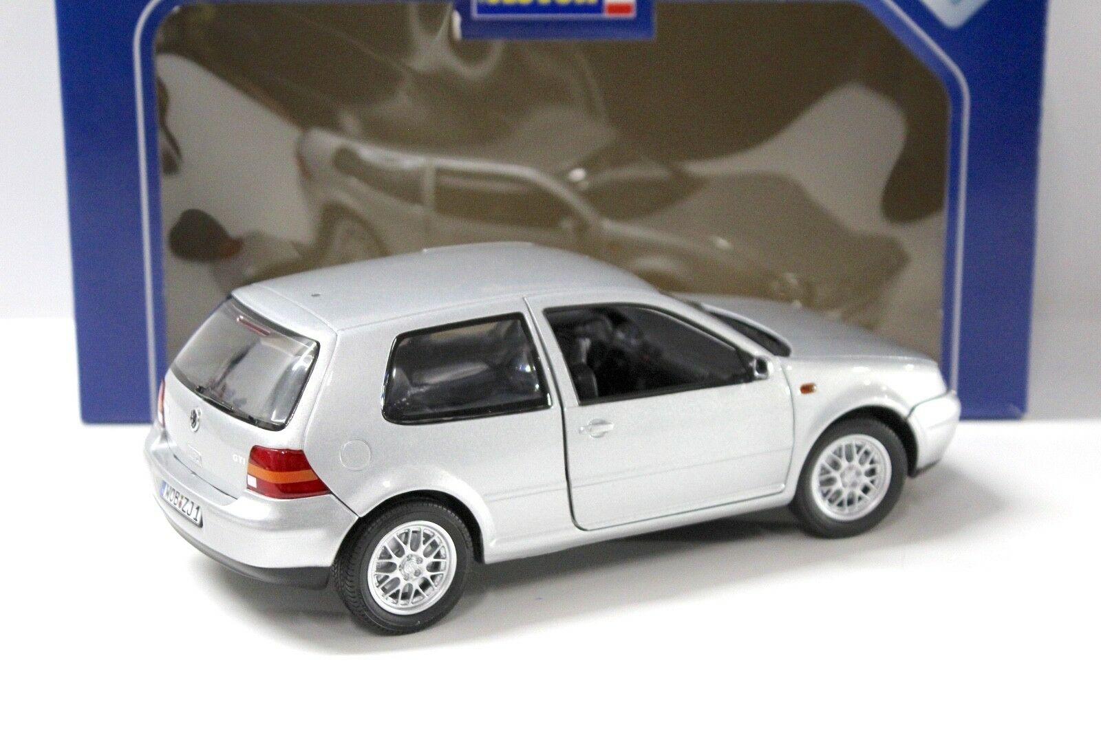 1:18 Revell VW Golf 4 IV GTI silver
