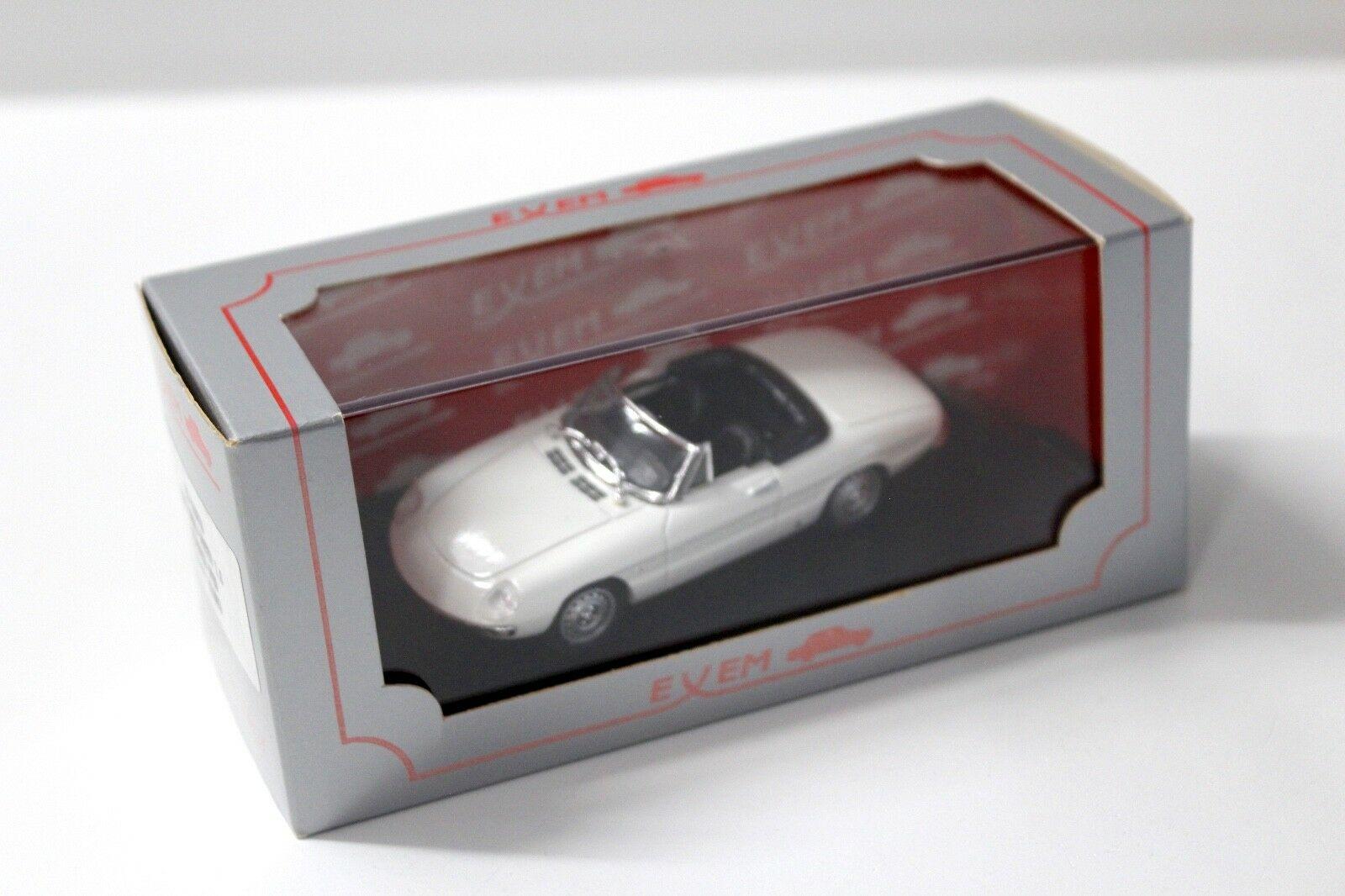 1:43 Exem Alfa Romeo Duetto Spyder 1.6 Stradale white
