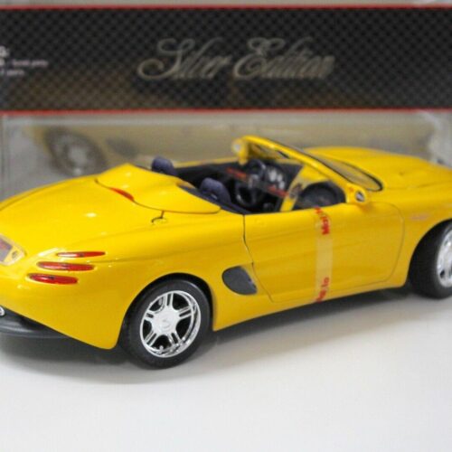 1:18 Maisto Ford Mustang Mach III yellow