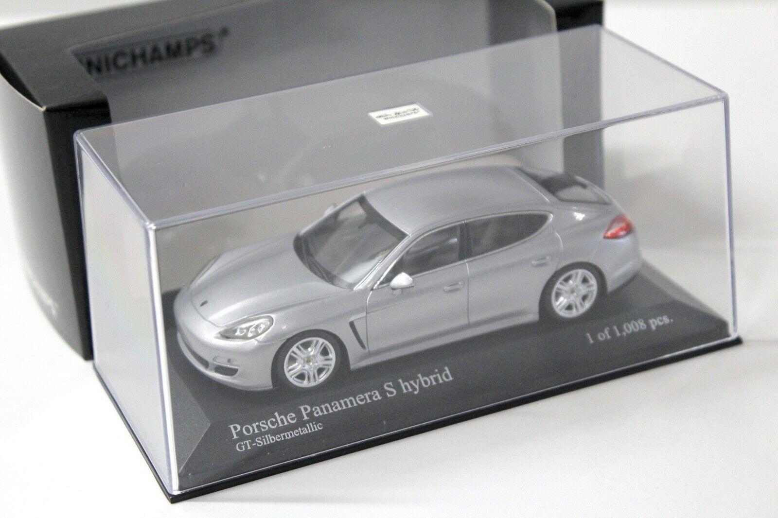1:43 Minichamps Porsche Panamera S Hybrid silver