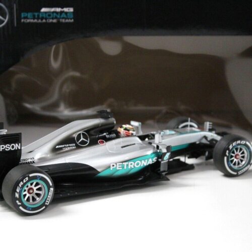 1:18 Minichamps Mercedes AMG Petronas F1 W07 EQ Australia Hamilton 2016
