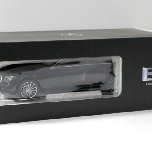 1:18 iScale Mercedes E-Klasse Limousine AMG Line black DEALER VERSION