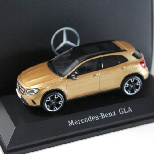 1:43 Spark Minimax Mercedes GLA X156 gold-beige DEALER VERSION