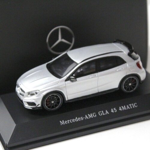 1:43 Spark Mercedes GLA 45 AMG 4Matic silver DEALER VERSION