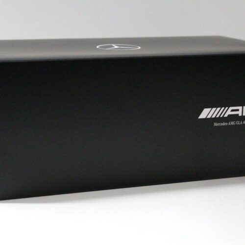 1:18 GT Spirit Mercedes GLA 45 AMG black Night DEALER VERSION