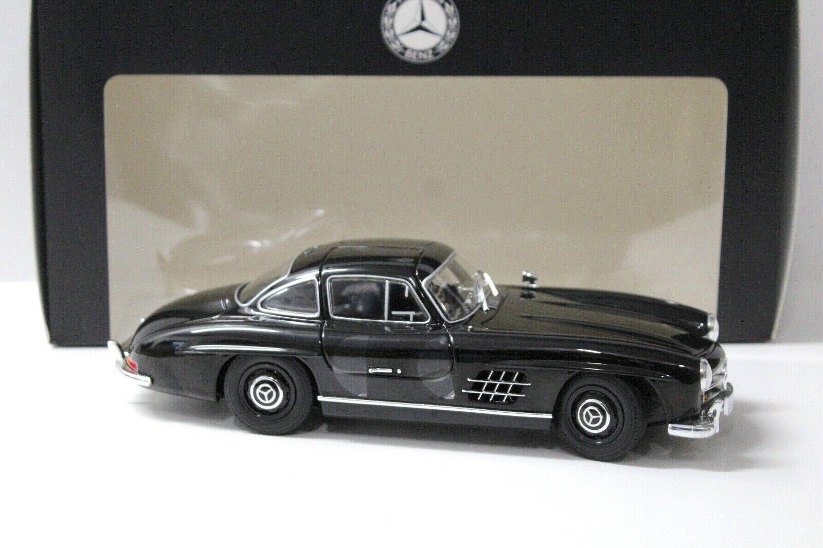 1:18 Minichamps Mercedes 300SL Coupe black DEALER VERSION