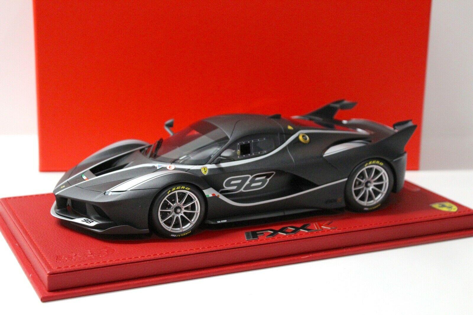 ID 36992 orig.jpg 1:18 BBR Ferrari FXXK 2016 matt black/ silver #98