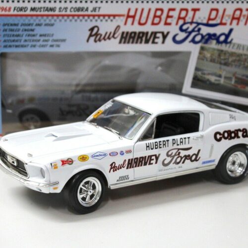1:18 Auto World Ford Mustang S/S Cobra Jet Hubert Platt white