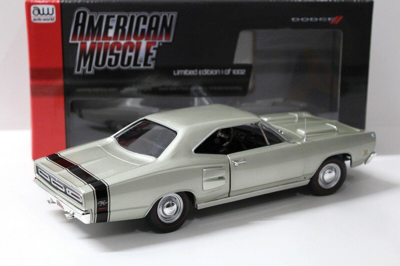 1:18 Auto World Dodge Coronet R/T Coupe 1969 light green