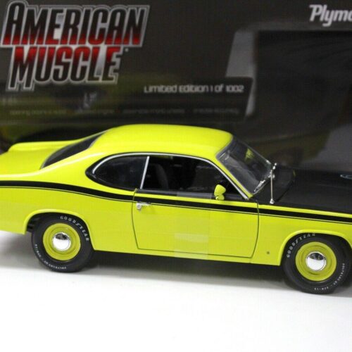 1:18 Auto World Plymouth Duster 340 light green/ black