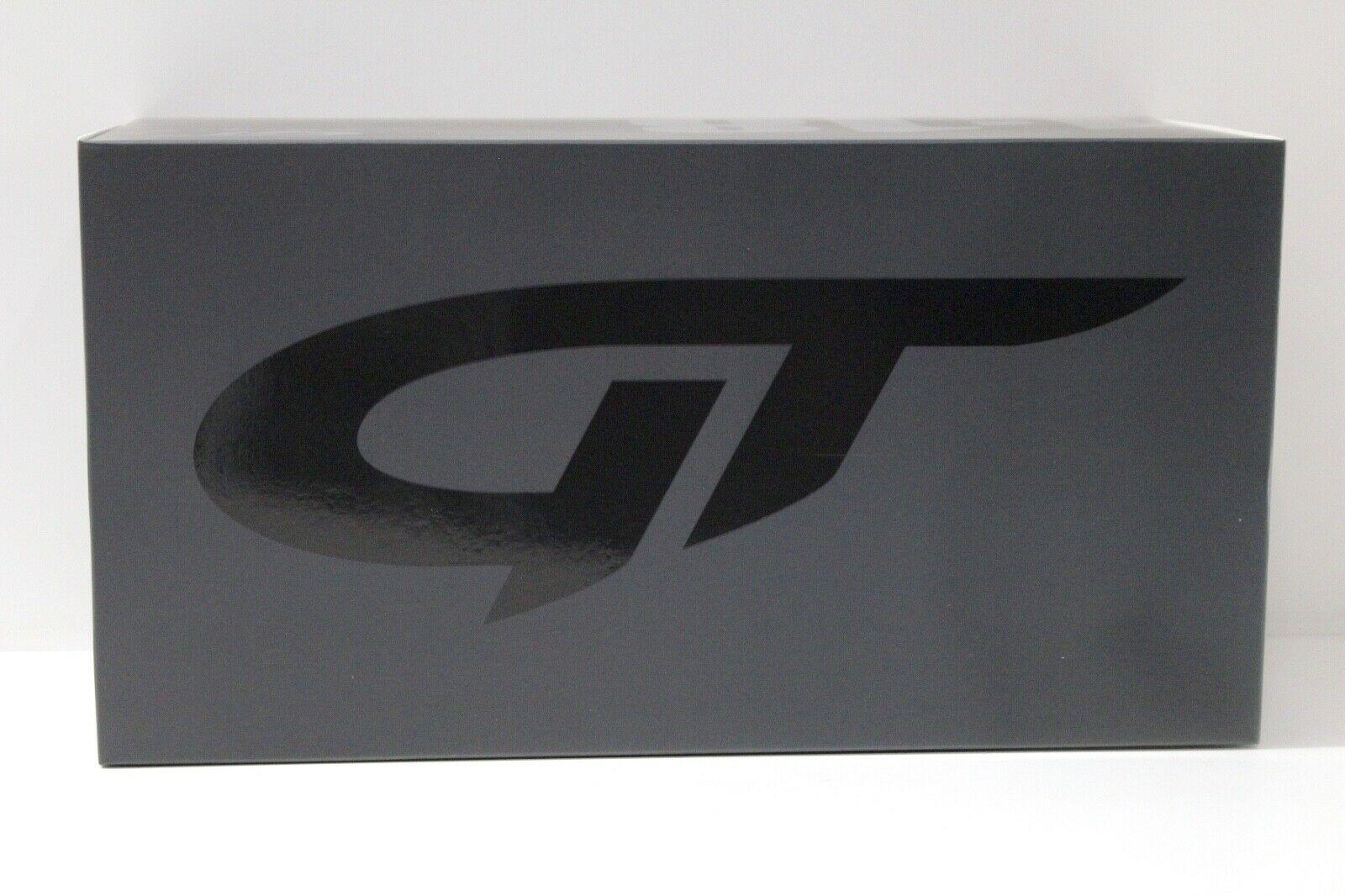 1:18 GT Spirit GT740 Porsche 911 Carrera 3.2 Coupe green