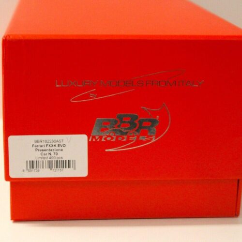 1:18 BBR Ferrari FXXK EVO Presentazione Car #70 white FULL OPENING