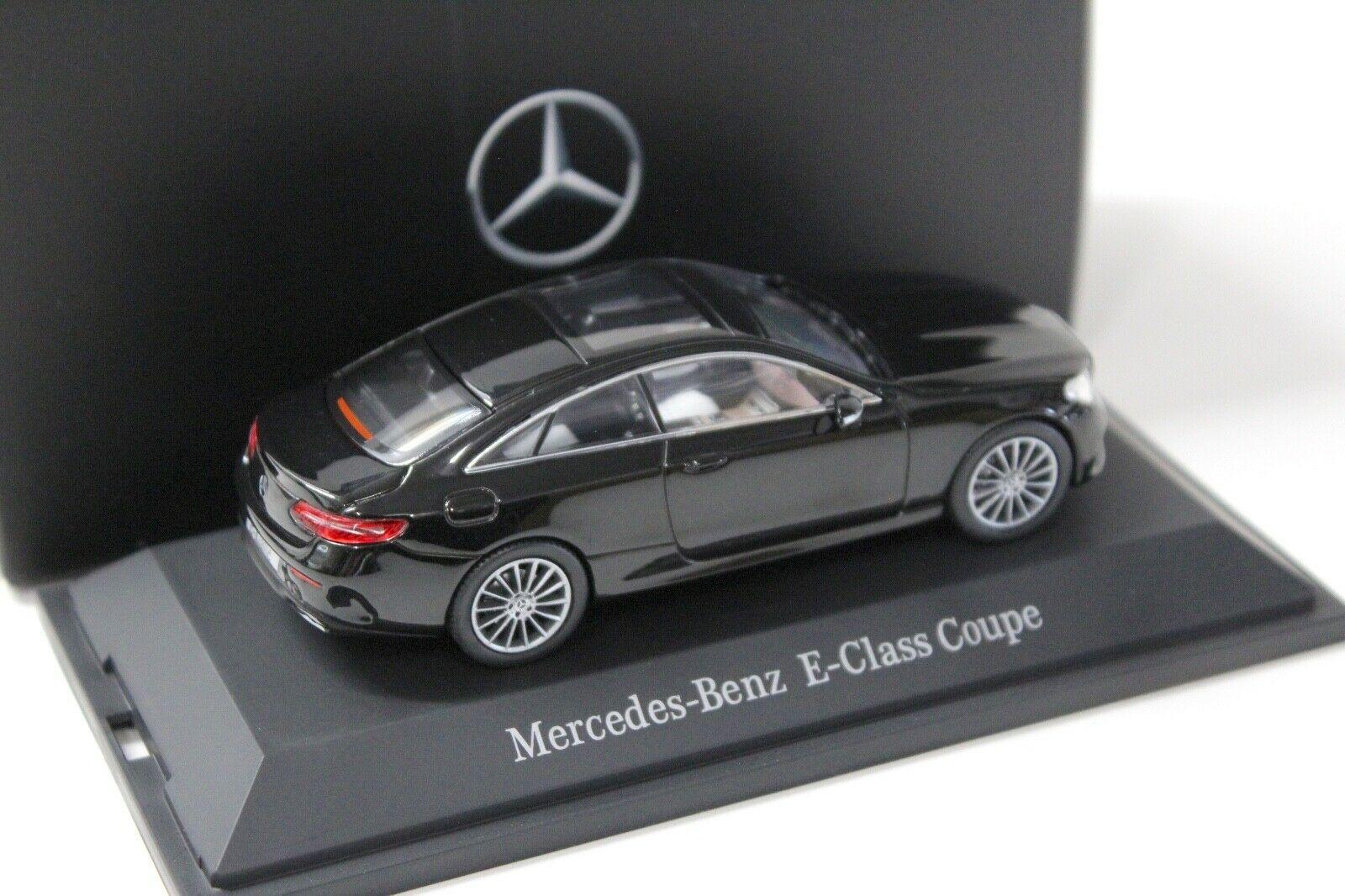 1:43 iScale Mercedes E-Klasse Coupe black DEALER VERSION