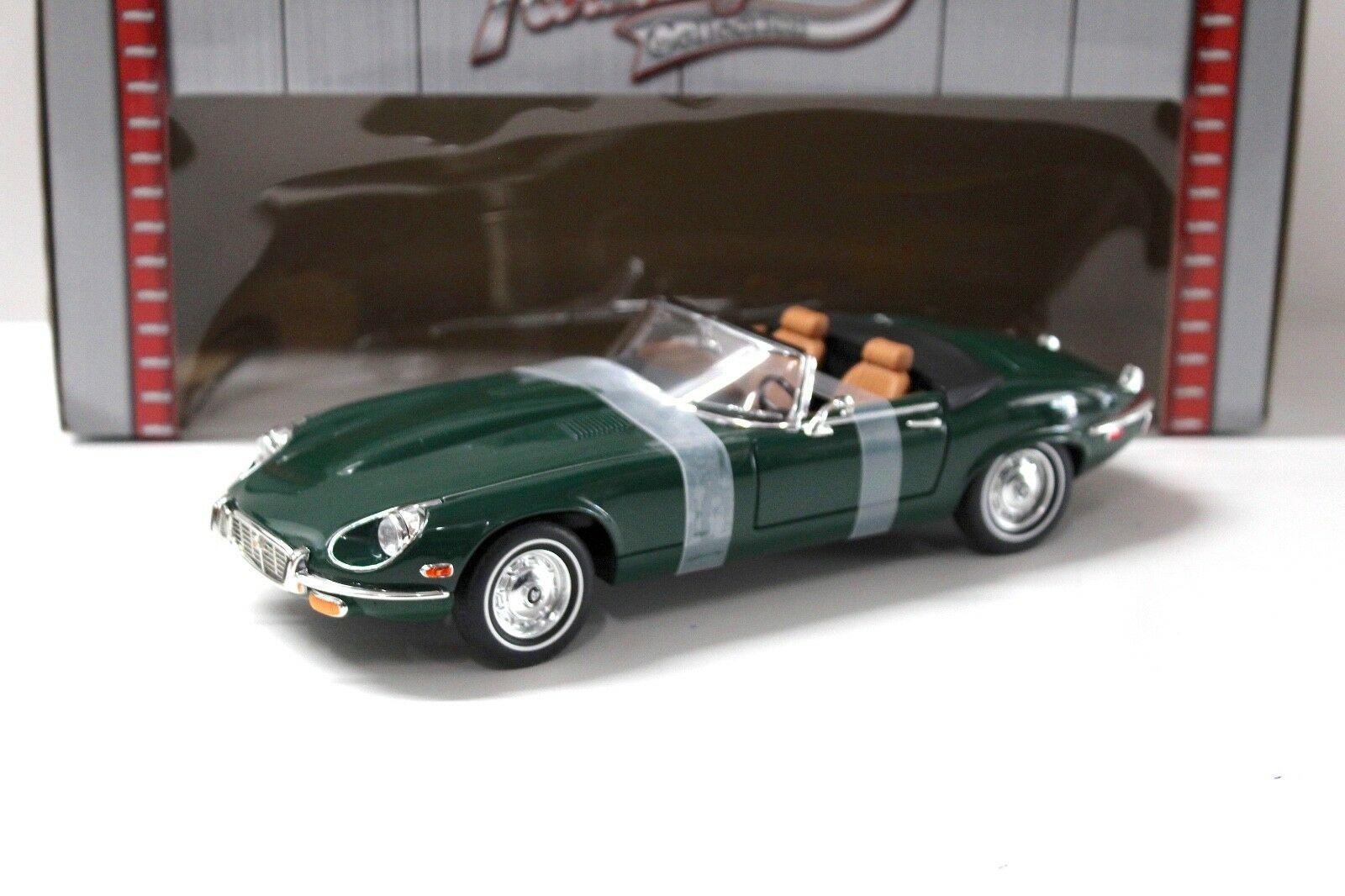 1:18 Road Signature Jaguar E-Type Roadster 1971 green