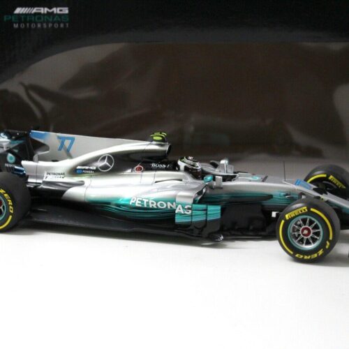 1:18 Minichamps Mercedes AMG Petronas F1 W08 EQ V.Bottas 2017