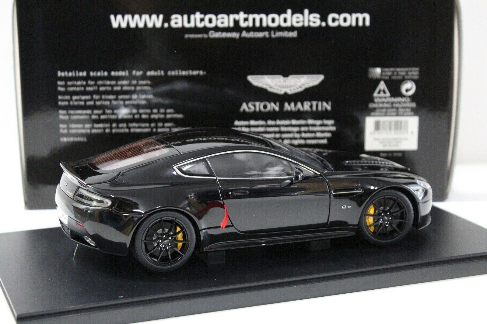 1:18 AUTOart Aston Martin V12 Vantage S black