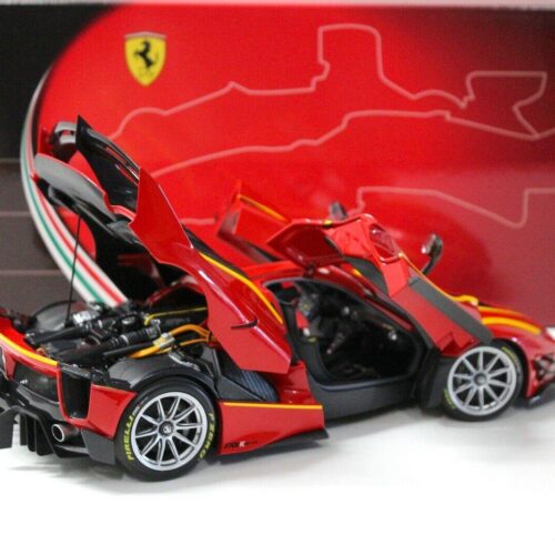 1:18 BBR Ferrari FXXK EVO #13 rosso corsa red/ yellow FULL OPENING