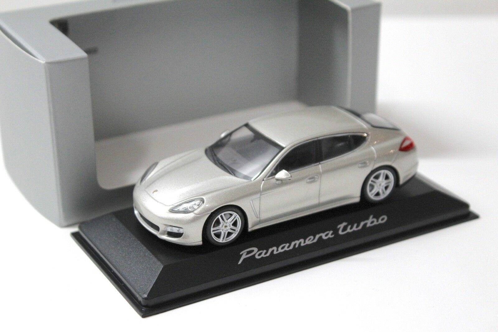 ID 40639 orig 1.jpg 1:43 Minichamps Porsche Panamera Turbo beige DEALER VERSION
