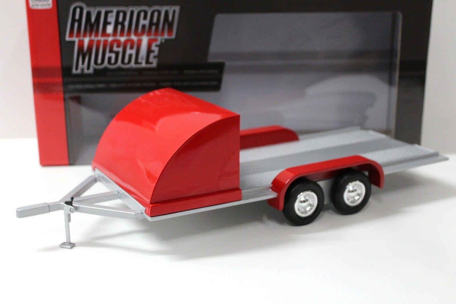 1:18 Auto World Trailer Open Car Hauler Anhänger red
