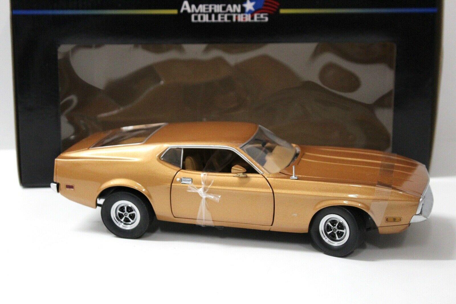 1:18 SunStar Ford Mustang Sportsroof 1971 gold