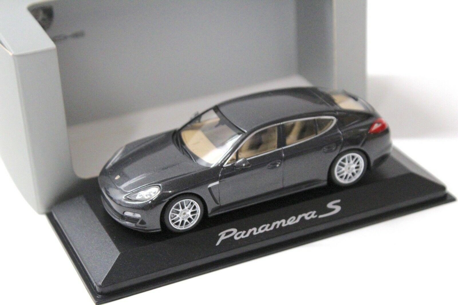1:43 Minichamps Porsche Panamera S dark grey DEALER VERSION