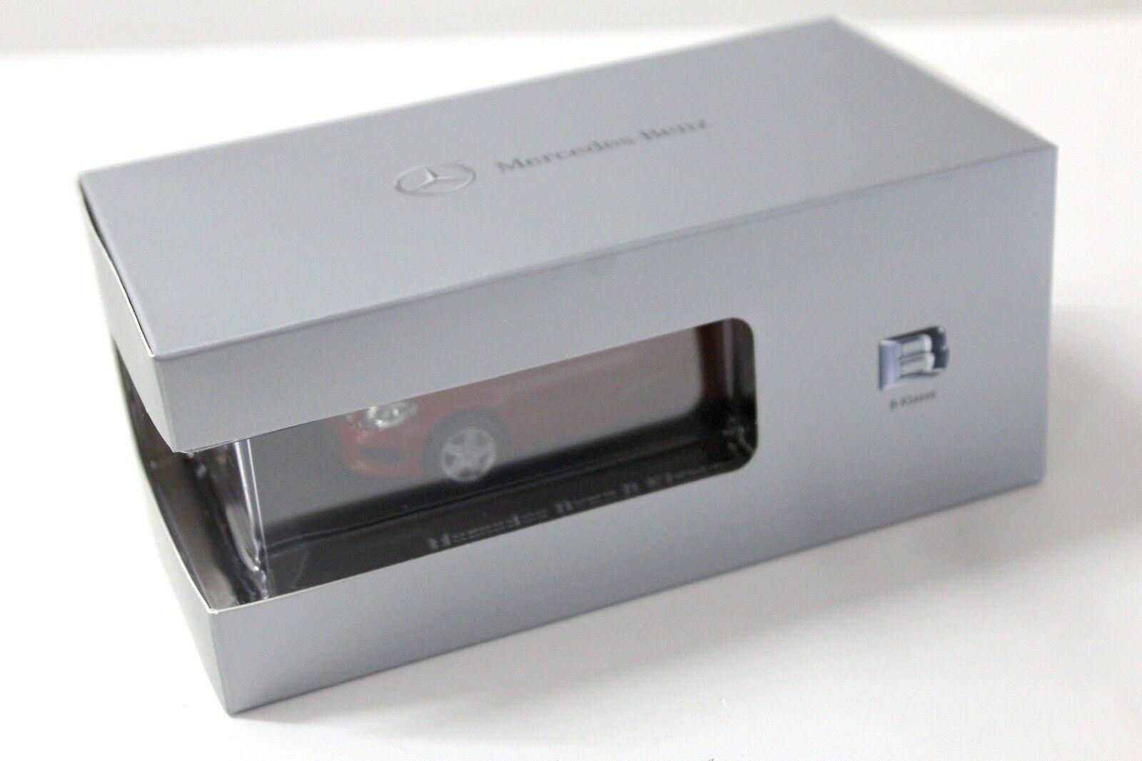 1:43 Norev Mercedes B-Klasse AMG Line red DEALER VERSION