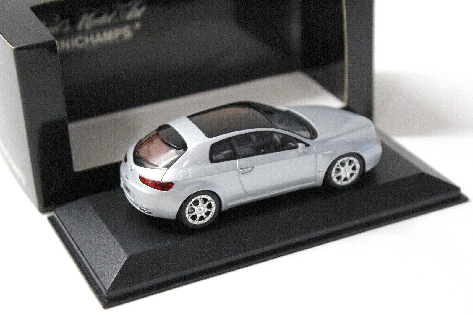 1:43 Minichamps Alfa Romeo Brera silver 2006