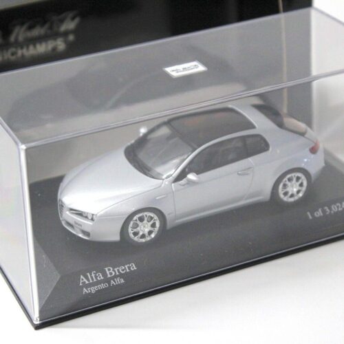 1:43 Minichamps Alfa Romeo Brera silver 2006