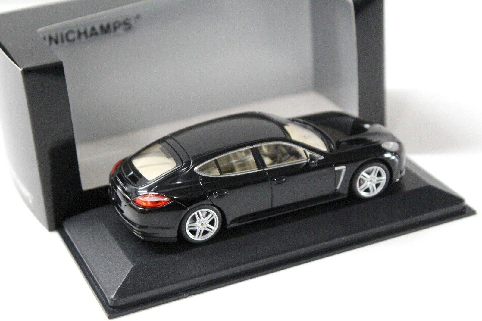 1:43 Minichamps Porsche Panamera Turbo black