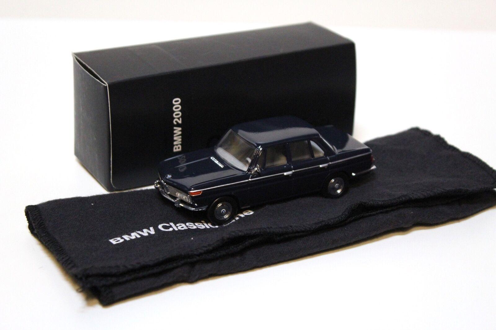 1:43 Schuco BMW 2000 dark blue *Classic-Line* DEALER VERSION