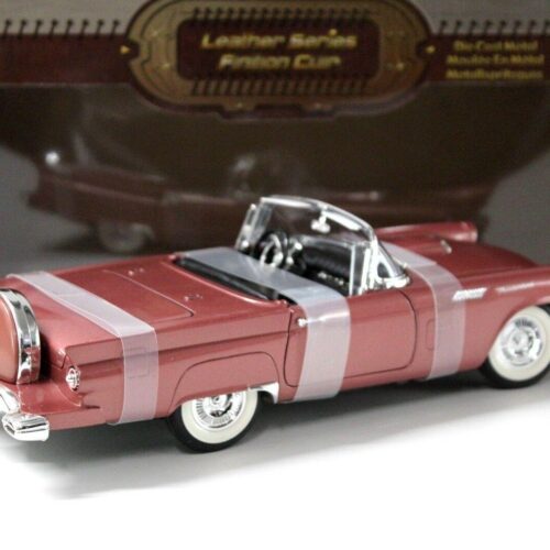 1:18 Road Signature Ford Thunderbird "REAL LEATHER" purple-red