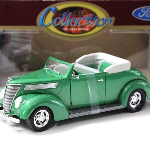 1:18 Road Legends Ford Convertible 1937 green