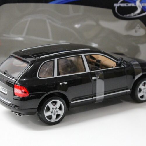 1:18 Maisto Porsche Cayenne Turbo 1.Generation black