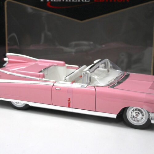 1:18 Maisto Cadillac Eldorado Biarritz 1959 Convertible pink/ rosa