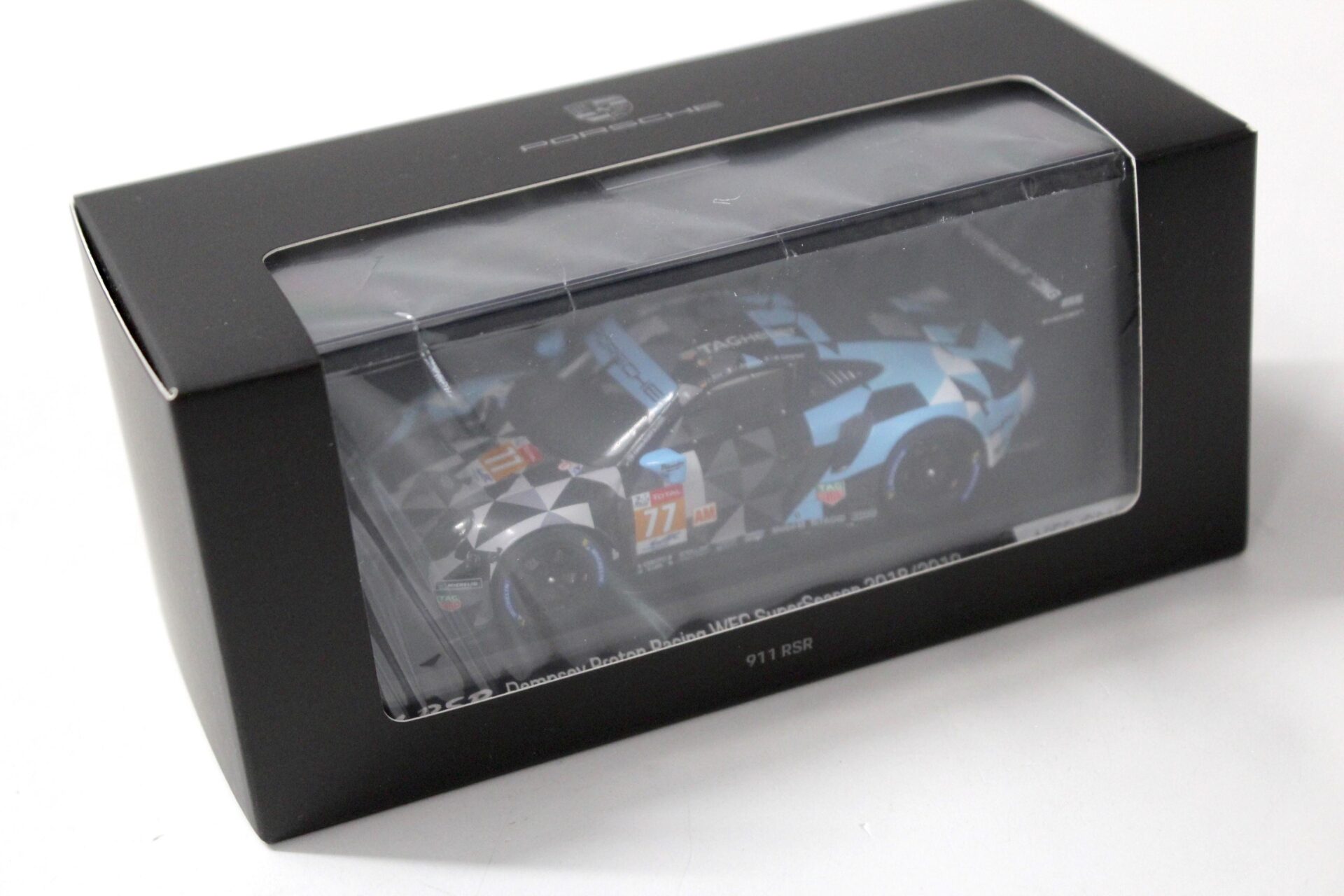 1:43 Spark Porsche 911 RSR Dempsey Proton Racing #77 WEC SuperSeason 18/19 DEALER VERSION
