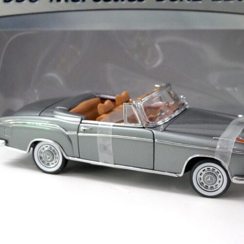1:18 Sun Star Mercedes 220SE Cabriolet grey 1958