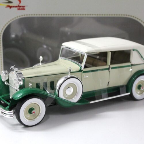 1:18 Signature Models 1930 Packard Brewster beige/ green