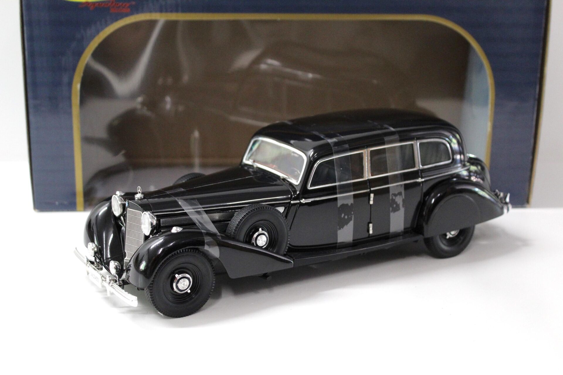 1:18 Signature Models 1938 Mercedes 770K black