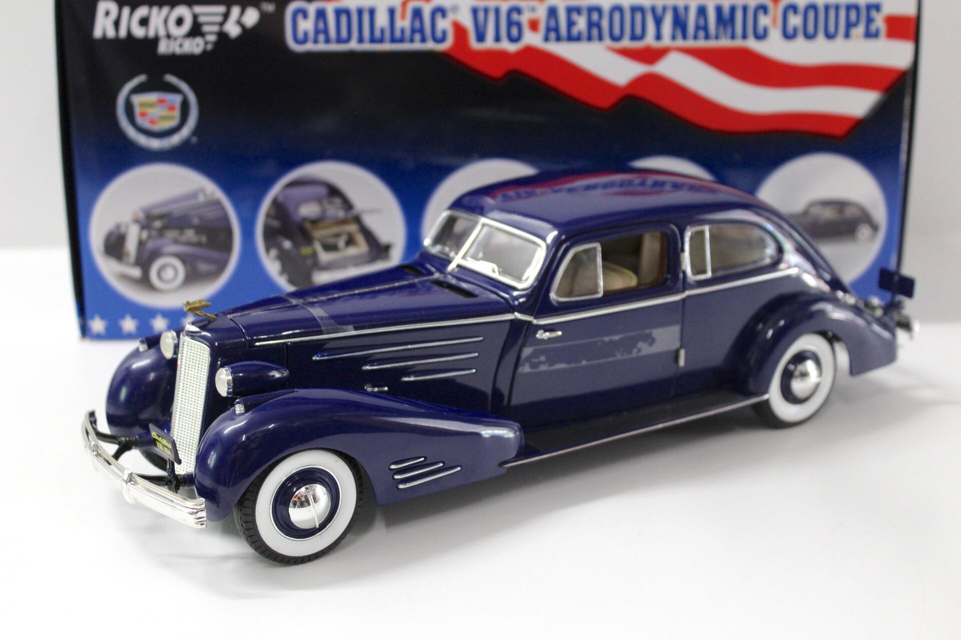 ID 43881 orig 1.jpg 1:18 Ricko Cadillac V16 Aerodynamic Coupe 1934 blue