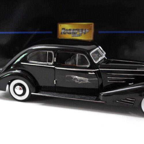 1:18 Ricko Cadillac V16 Aerodynamic Coupe 1934 black
