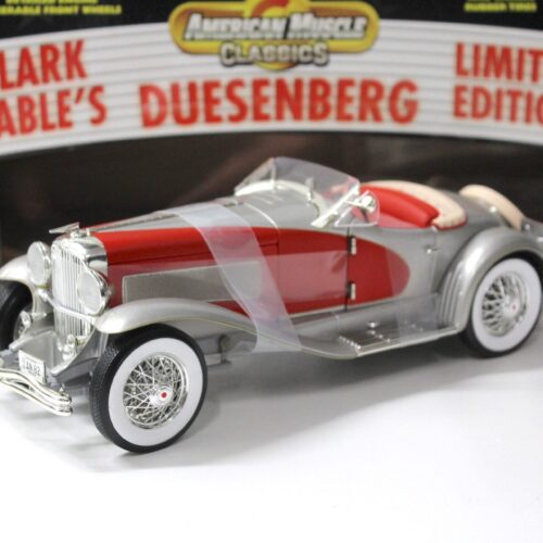 1:18 American Muscle ERTL Clark GableÂ´s 1935 Duesenberg silver/ red