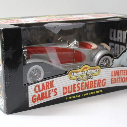 1:18 American Muscle ERTL Clark GableÂ´s 1935 Duesenberg silver/ red