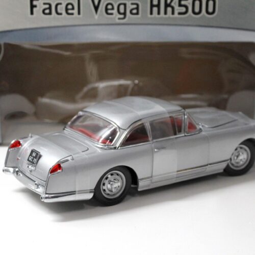 1:18 SunStar Facel Vega HK500 Coupe silver - Image 3