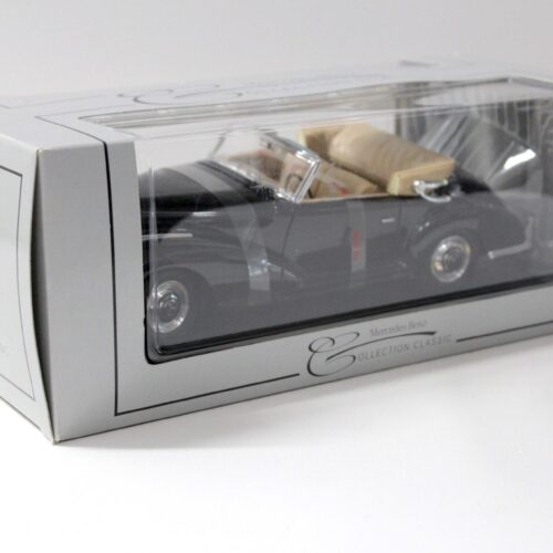1:18 Maisto Mercedes 300S Cabrio 1955 black DEALER