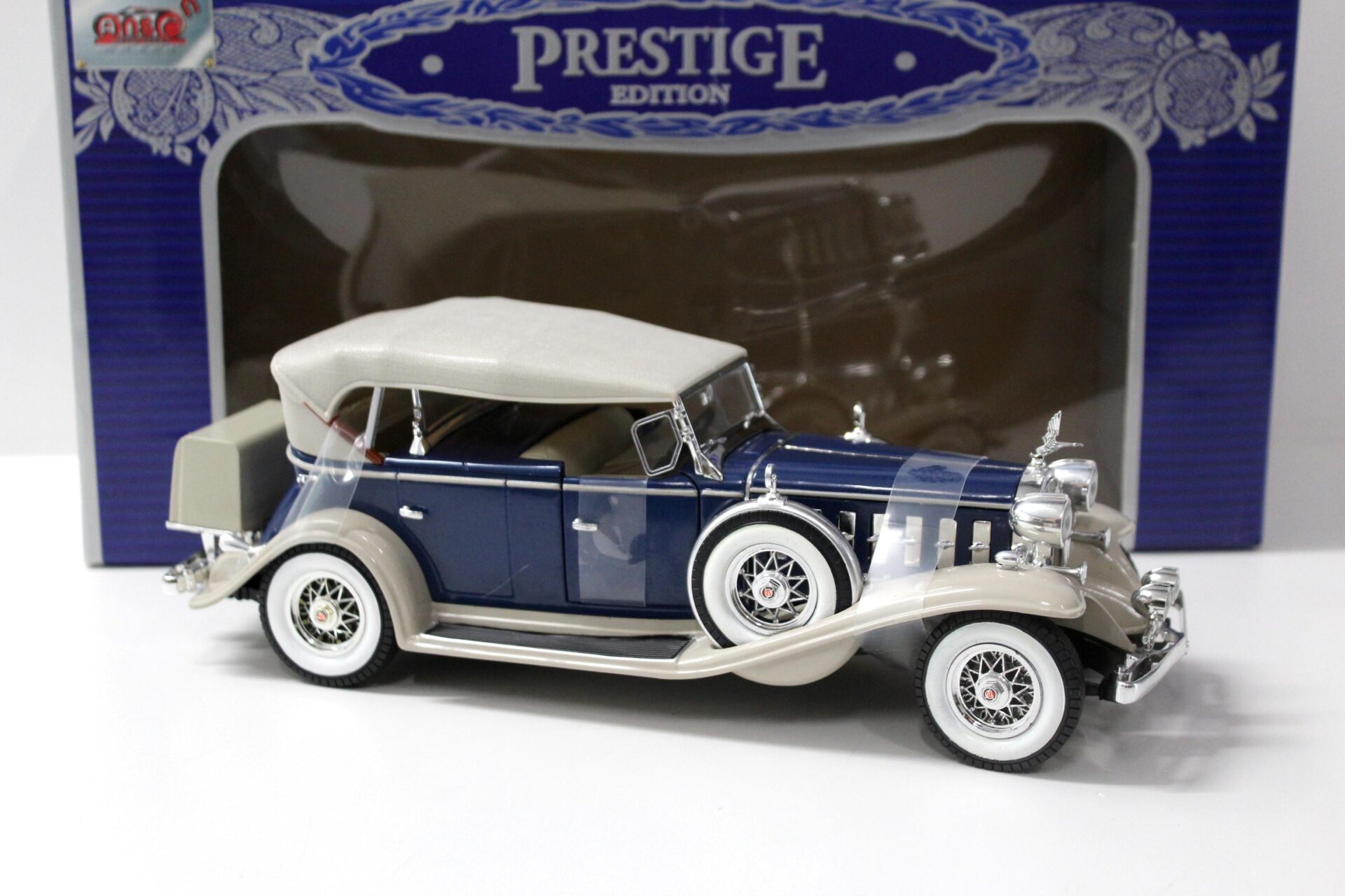 1:18 Anson 1932 Cadillac Sport Phaeton blue/ grey