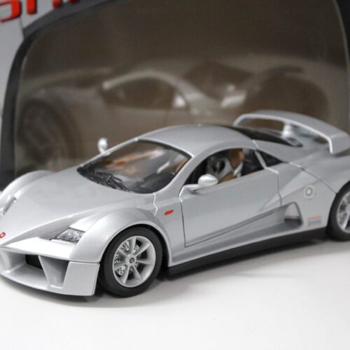 1:18 Bburago Prima Guigiaro Design silver