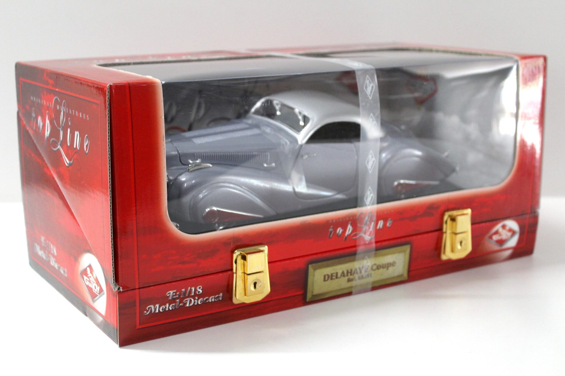 1:18 Guiloy Delahaye Coupe light blue/ silver roof