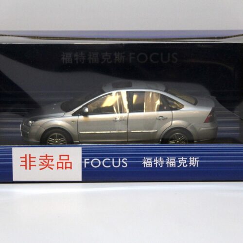 1:18 CHANGAN Ford Focus Sedan 2005 silver DEALER VERSION